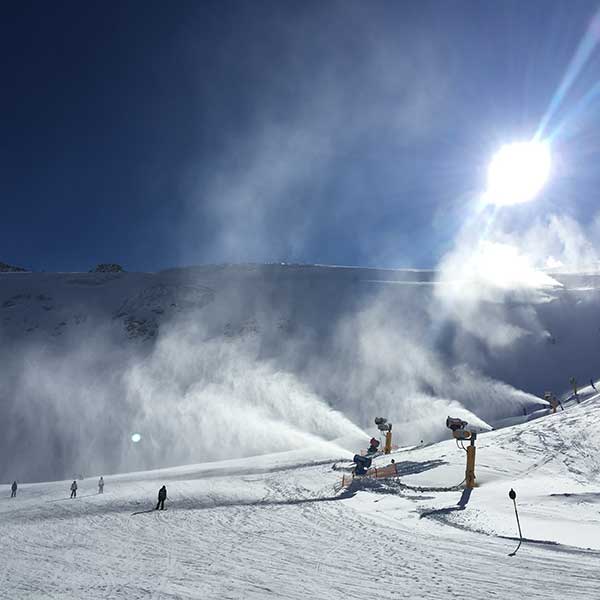 Gletscherskilauf Sölden Tirol